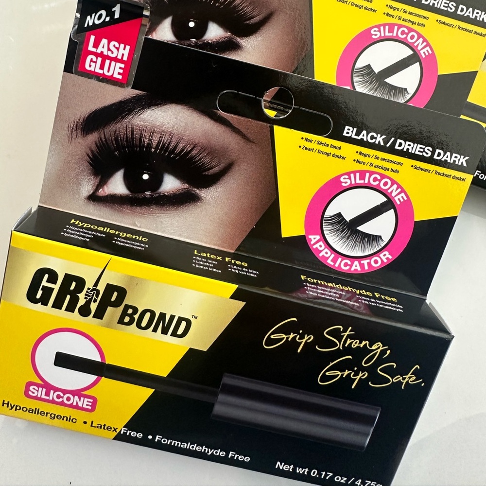 6 -Grip Bond Lash Glue with Silicone Applicator